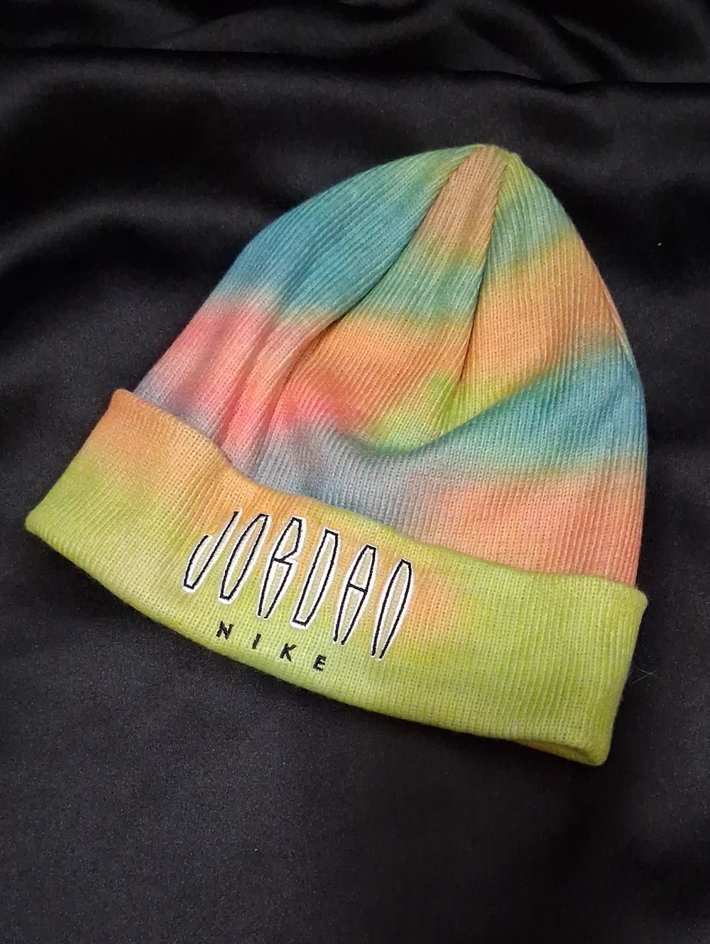 Jordan Nike Tie-Dye Cuffed Knit Beanie - Youth